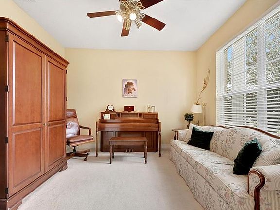 3rd image of 17426 Cobblestone Ln