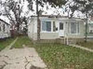 1967 Waltz Ave, Warren, MI