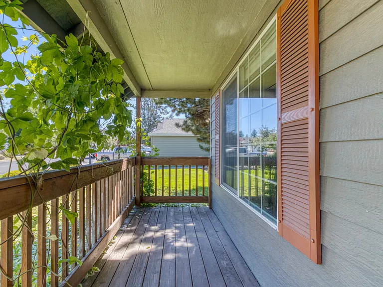 2765 NE Faith Dr — Photo 25