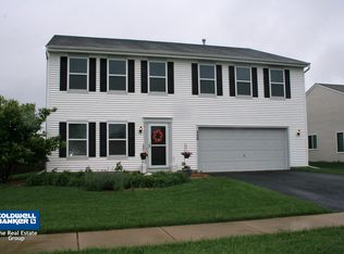 220 W Meadow Dr, Cortland, IL 60112