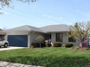 40419 La Grange Dr, Sterling Heights, MI 48313