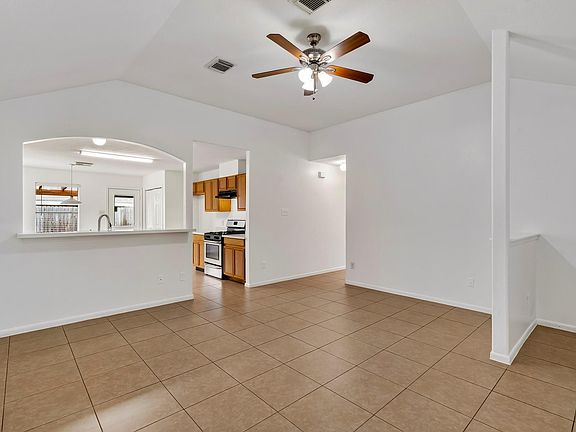 5th image of 6315 Arbor Cv