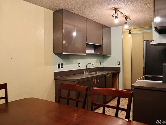 2nd image of 10455 Des Moines Memorial Dr S APT 404