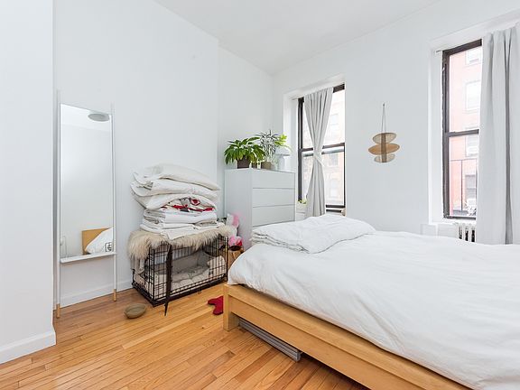 2nd image of 97 E 7th St APT 6B