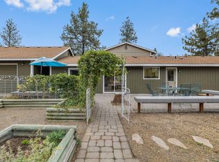 69222 Yellow Daisy Ln, Sisters, OR 97759