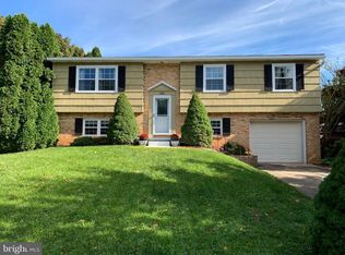101 Valley Bend Rd, Westminster, MD 21157