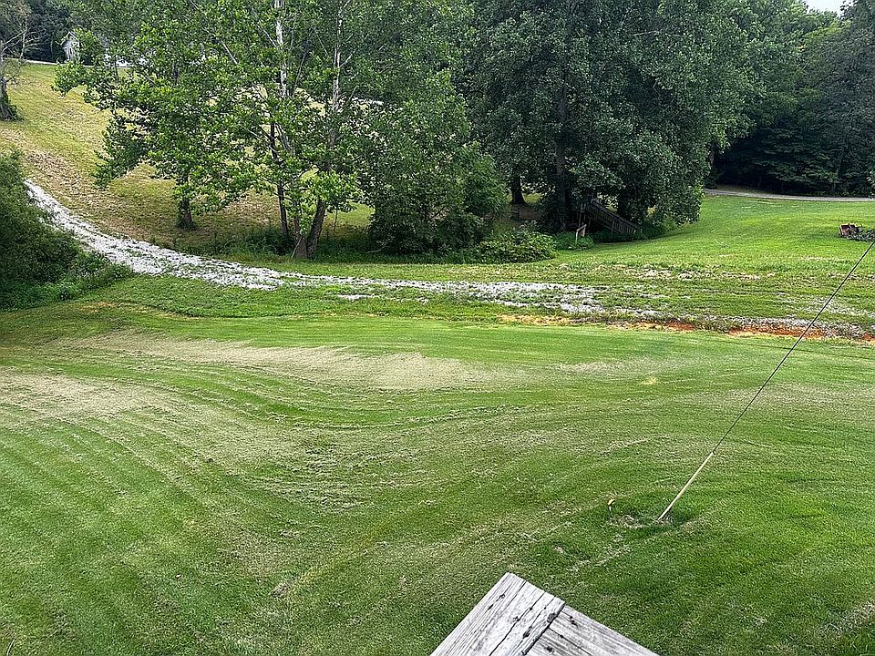 2nd image of 5032 Edwardsville Galena Rd