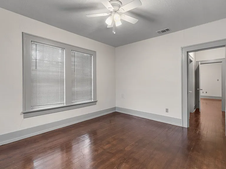 2811 Lawrence Rd — Photo 12