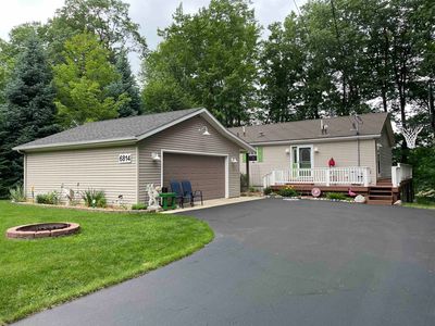 6814 S Forest Lake Dr, Alger, MI, 48610