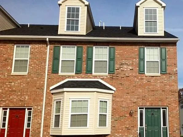 4411 Riverview Ln, Philadelphia, PA 19129