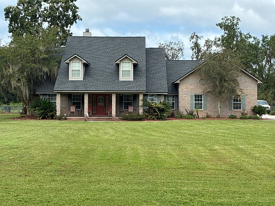 1st image of 45215 Stratton Rd