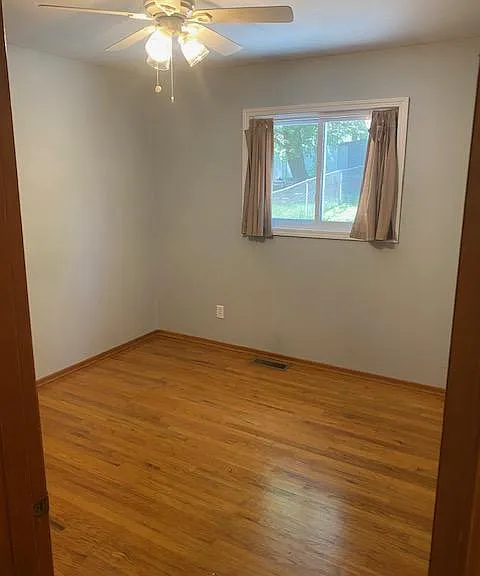 821 Evans Ave — Photo 14