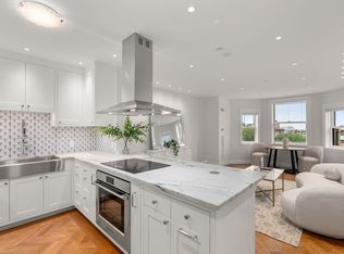 390 Commonwealth Ave APT 706, Boston, MA 02215
