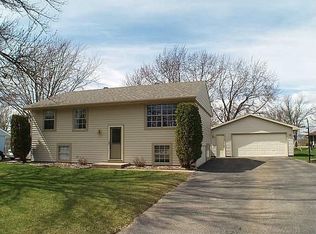 413 15th Ave N, Onalaska, WI 54650