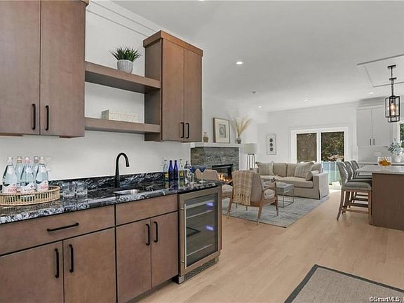 5th image of 49 Osborne Pl