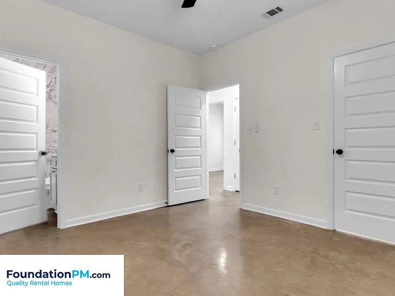 1374 Dow Pl — Photo 7