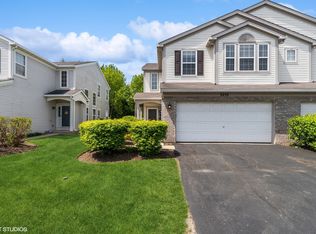 3233 Harvard Ln, Lake In The Hills, IL 60156