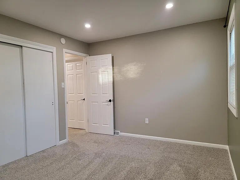 40 Pine Crest Dr — Photo 18