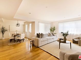 325 Arnaz Dr APT 304, Los Angeles, CA 90048
