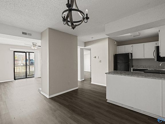 4th image of 6601 Willow Pointe Dr NW #E