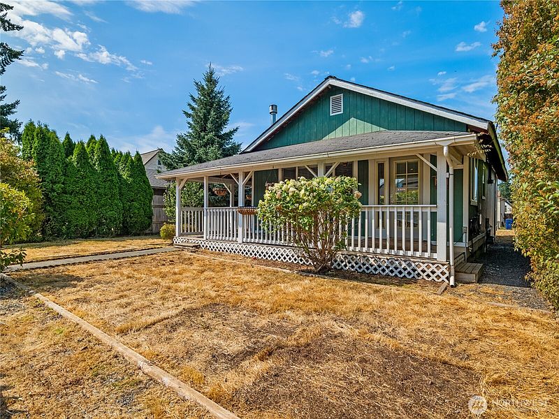 2nd image of 206 Kentucky Avenue