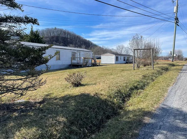 15586 Bishop Rd, Chilhowie, VA 24319