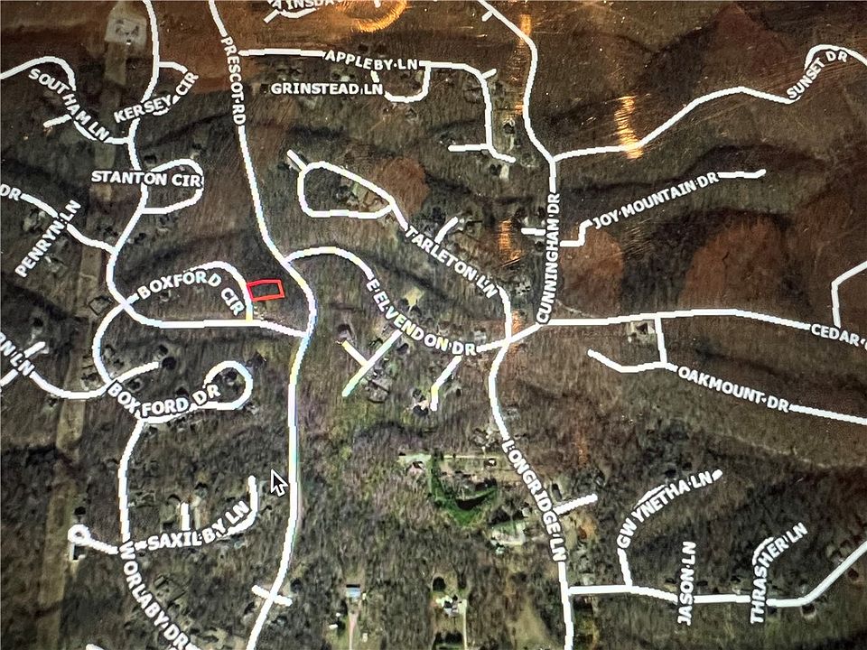 2nd image of 9 Of Boxford Cir