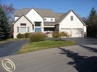 1st image of 21863 Ottawa Cir