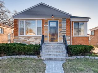 14319 Woodlawn Ave, Dolton, IL