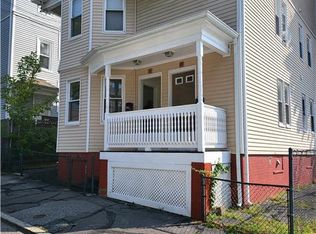 15 Gifford St, Providence, RI 02909