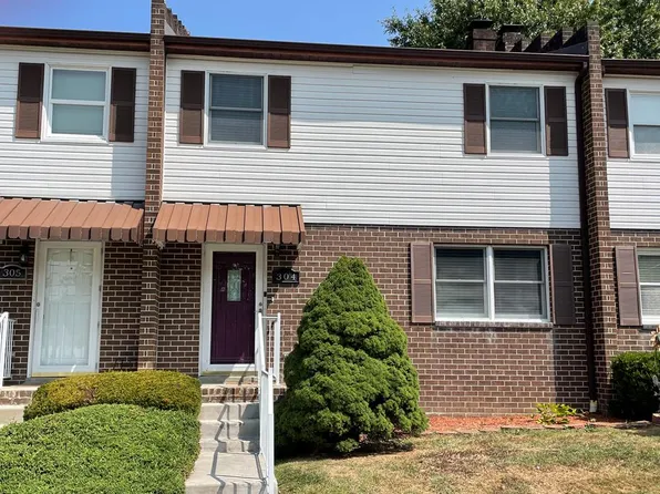 304 Jasper Dr, Beckley, WV 25801