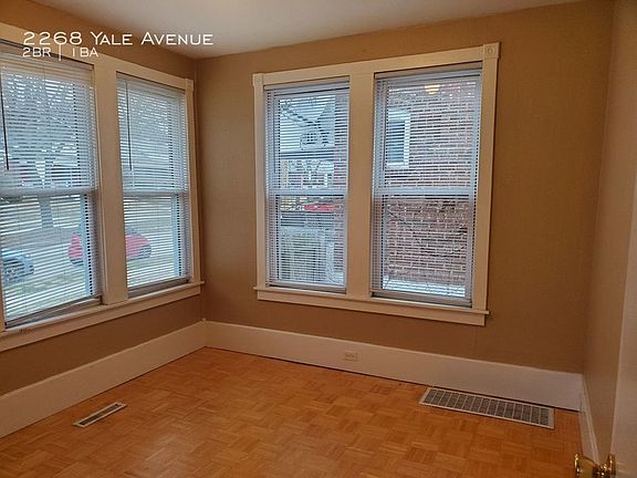 4th image of 2268 Yale Ave