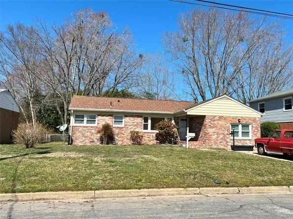 5 Winnard Rd, Hampton, VA 23669