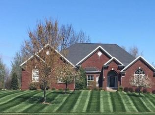 704 Foxfire Rd, Elizabethtown, KY 42701