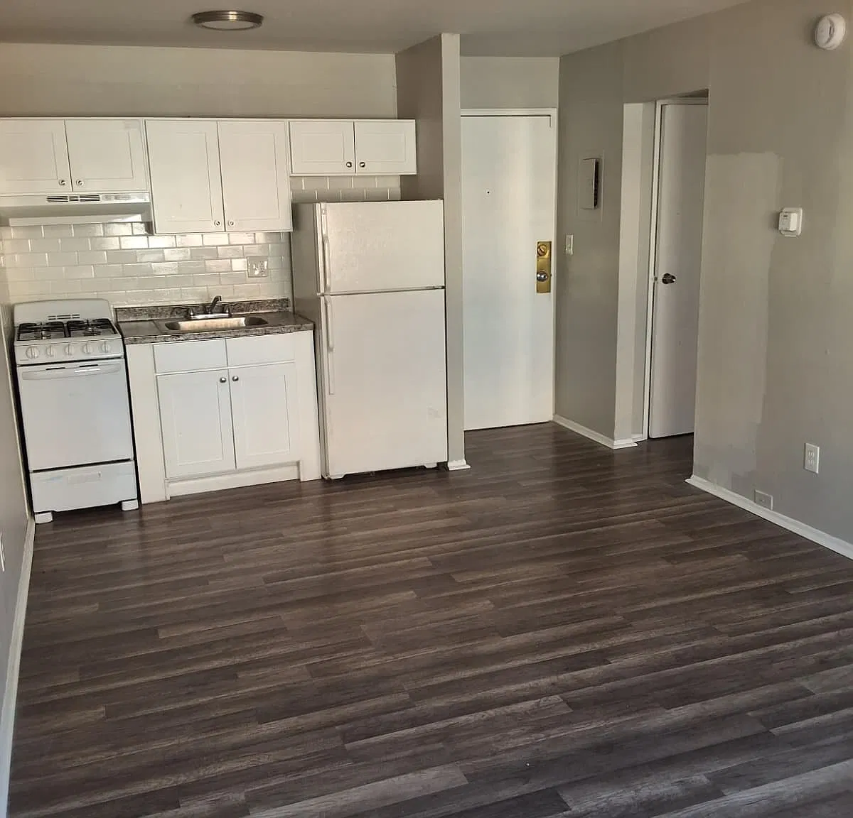 1 bed, 850 sqft, $1,449 — Photo 1