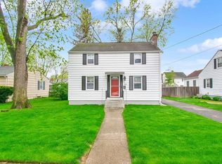 250 Edendale St, Springfield, MA 01104