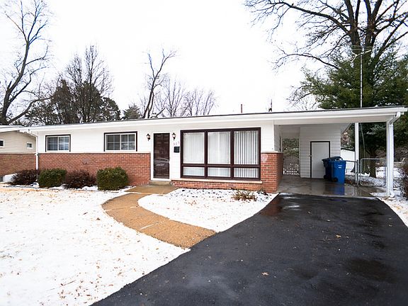 2nd image of 305 Larry Dr