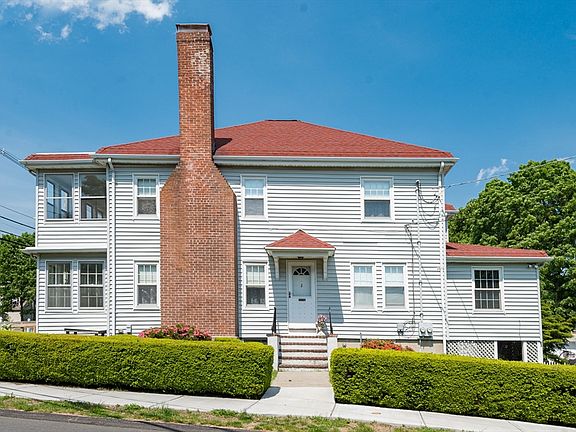 2nd image of 204 Walpole St
