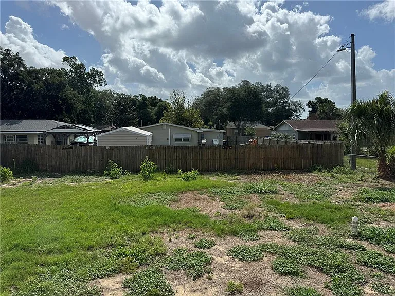 107 N Galena Ave — Photo 16