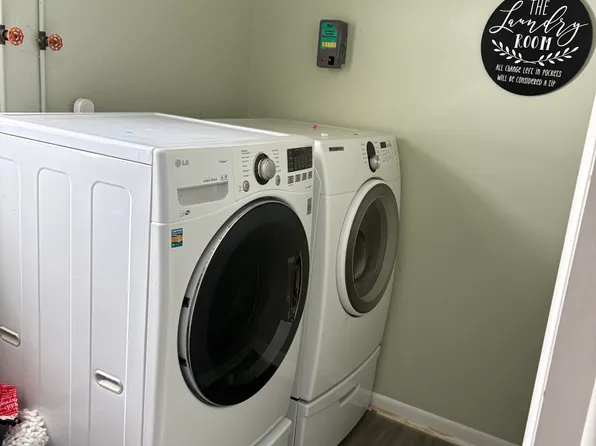 15325 Clinton Rd #15325, Doylestown, OH 44230