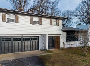 2431 Trimble St, Paducah, KY 42001