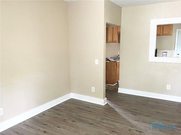 5th image of 207 Whittemore St