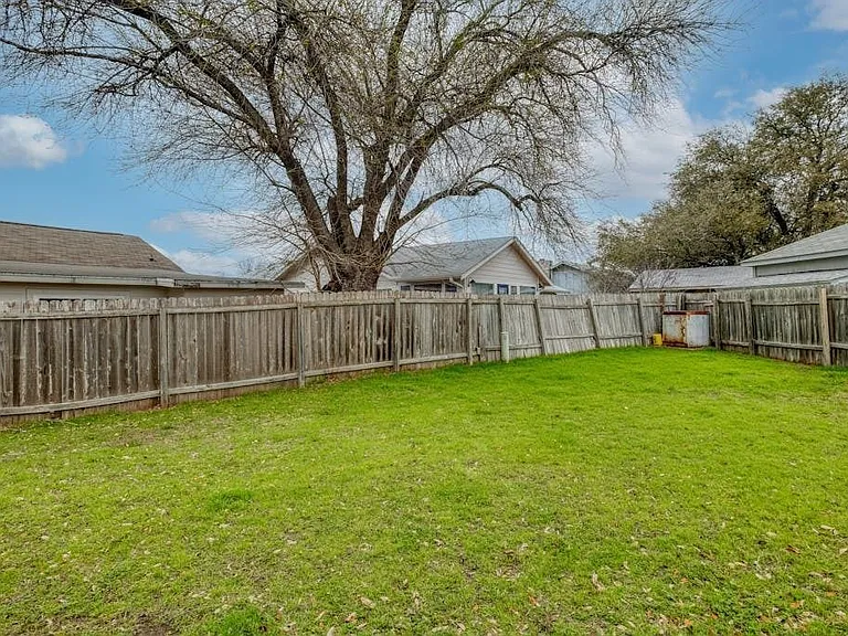 6502 Bridgewater Cv — Photo 29