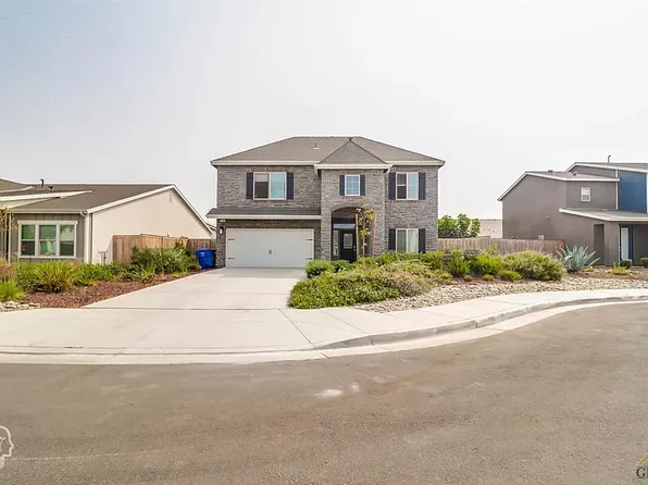 9105 Woodbrook Dr, Shafter, CA 93263