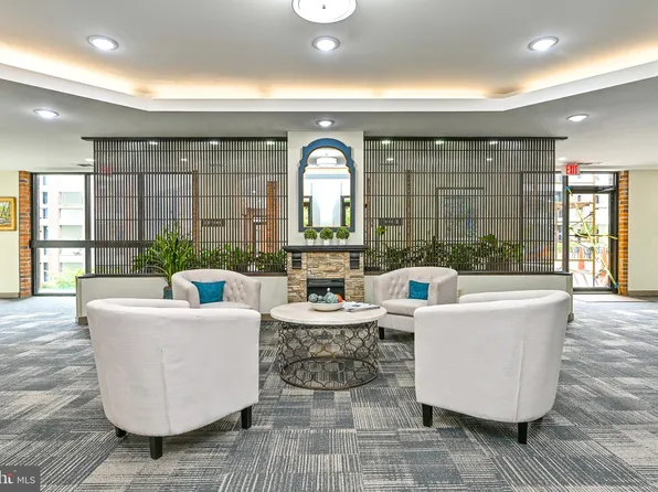 1951 Sagewood Ln APT 609, Reston, VA 20191