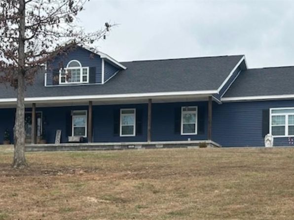 24 Nora Mae Ln, Beechmont, KY 42323