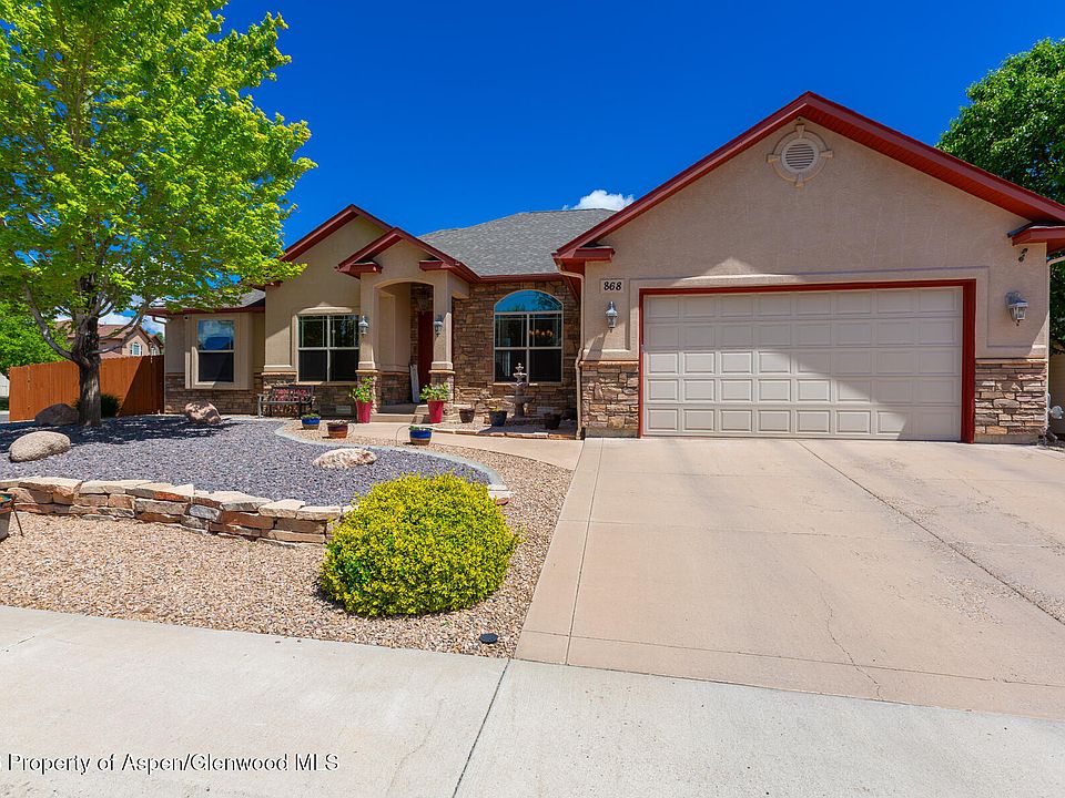 1st image of 868 Grand Vista Way