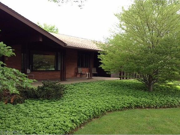 2nd image of 1160 Palmetto Dr