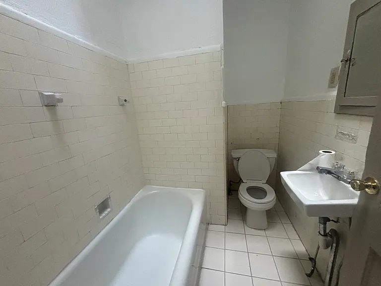 1429 N 15th St #1B — Photo 6