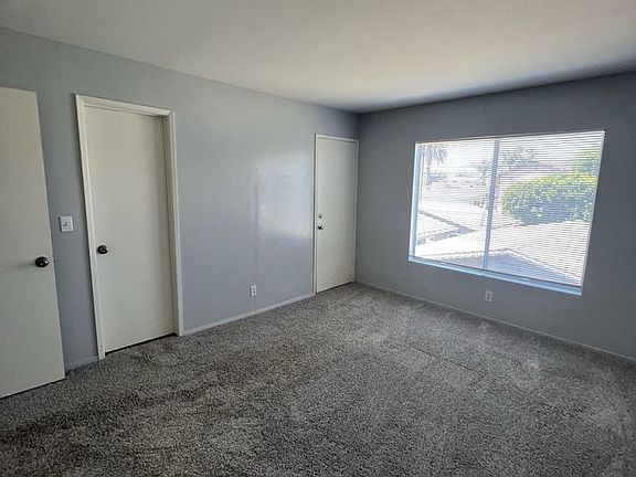5th image of 1015 Georgia St APT B